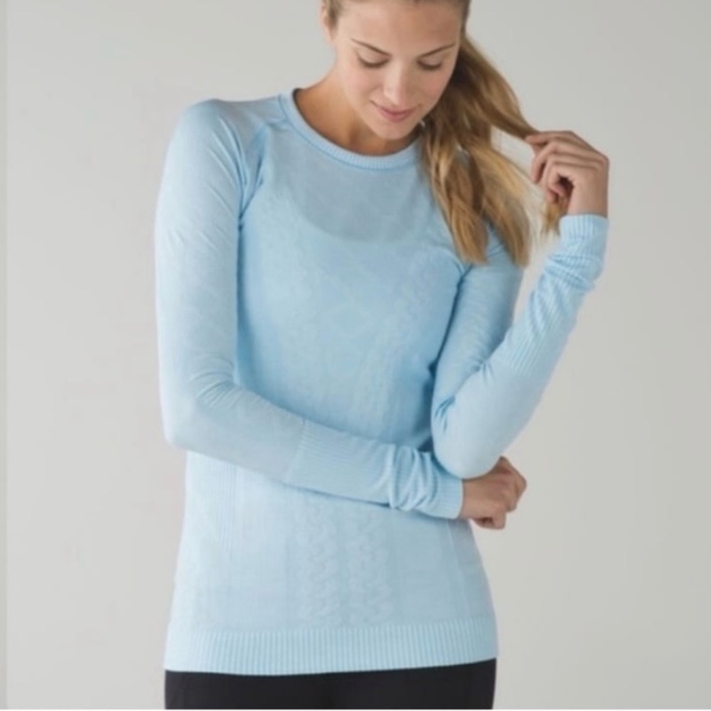 Lululemon Rest Less Cable Knit Textured Athleisure Top size S
